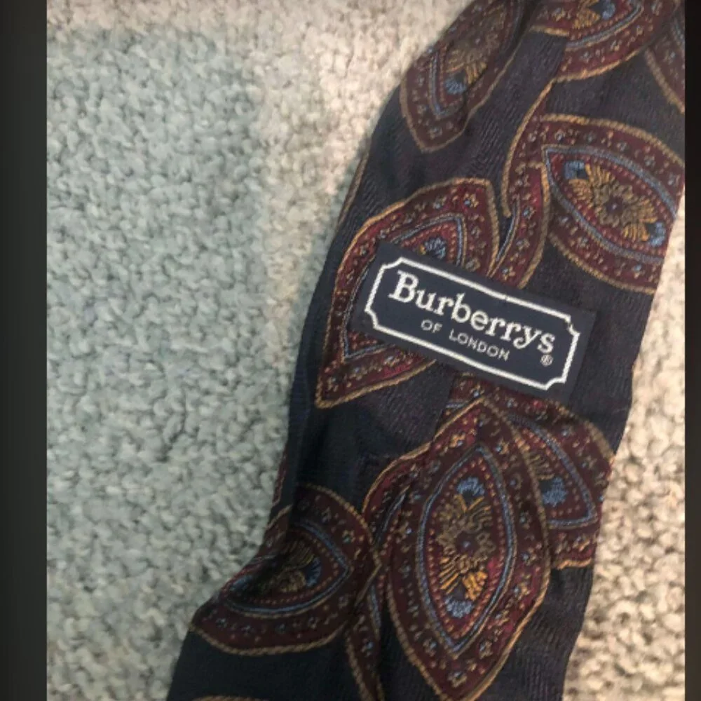 Vintage Burberry Paisley Print Hand Sewn Silk Tie